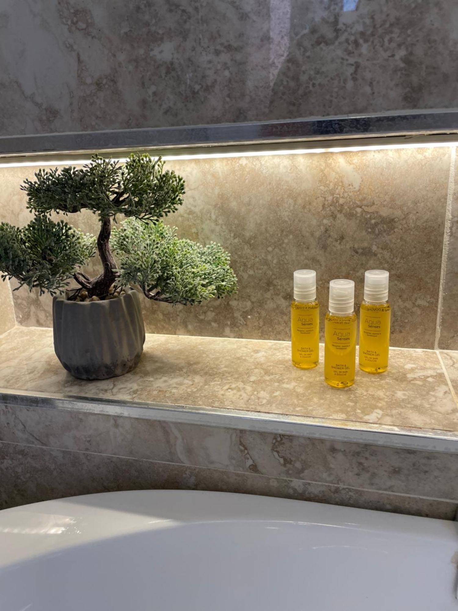 Luxury 3 Al Duomo Di Parma Leilighet Eksteriør bilde